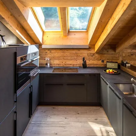 4br Charming Penthouse - Ski In&ski Out - What'app - 0034-635-520-036 - For Reservations!! Apartment Zermatt
