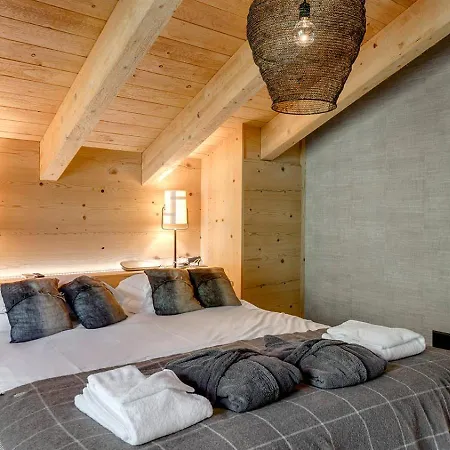 Apartment 4br Charming Penthouse - Ski In&ski Out - What'app - 0034-635-520-036 - For Reservations!! *