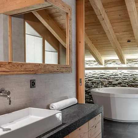 4br Charming Penthouse - Ski In&ski Out - What'app - 0034-635-520-036 - For Reservations!! Zermatt