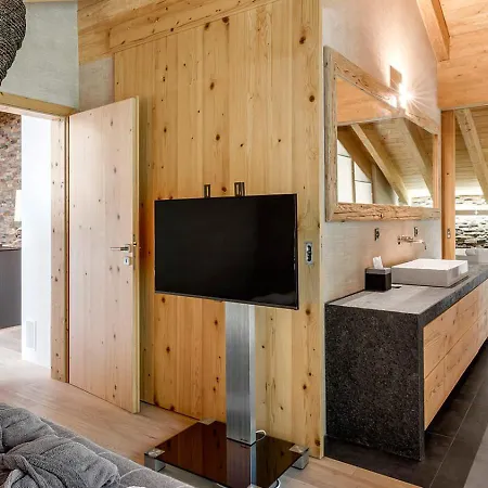 4br Charming Penthouse - Ski In&ski Out - What'app - 0034-635-520-036 - For Reservations!! * ツェルマット