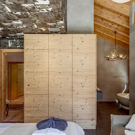 アパート 4br Charming Penthouse - Ski In&ski Out - What'app - 0034-635-520-036 - For Reservations!! *