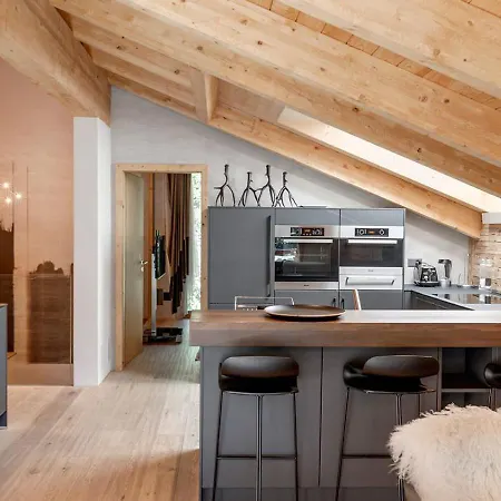 4br Charming Penthouse - Ski In&ski Out - What'app - 0034-635-520-036 - For Reservations!! アパート ツェルマット